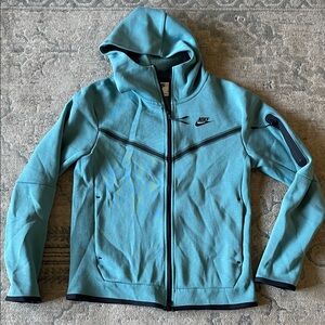 Nike Men’s Tech Fleece Windrunner Teal Zip-Up Hoodie with Black Accents